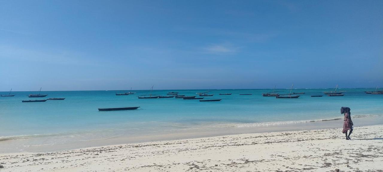 Mambo Inn Nungwi Ngoại thất bức ảnh